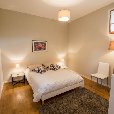 Premi&egrave;re chambre du loft dans gîte près de la cité de Carcassonne